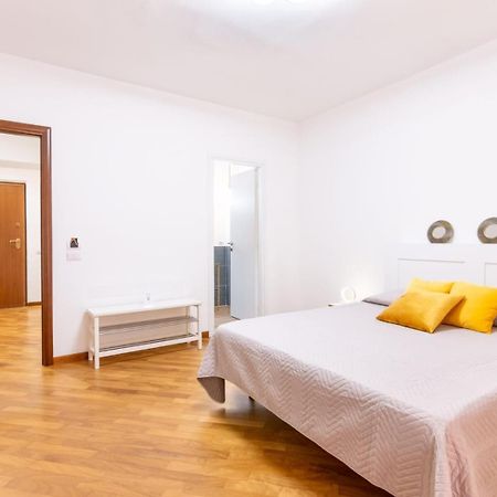 Talia - Central And Elegant Suites In The Heart Of Palermo Exterior foto