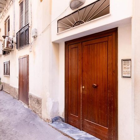 Talia - Central And Elegant Suites In The Heart Of Palermo Exterior foto
