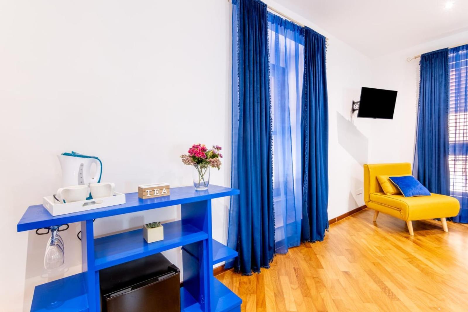 Talia - Central And Elegant Suites In The Heart Of Palermo Exterior foto